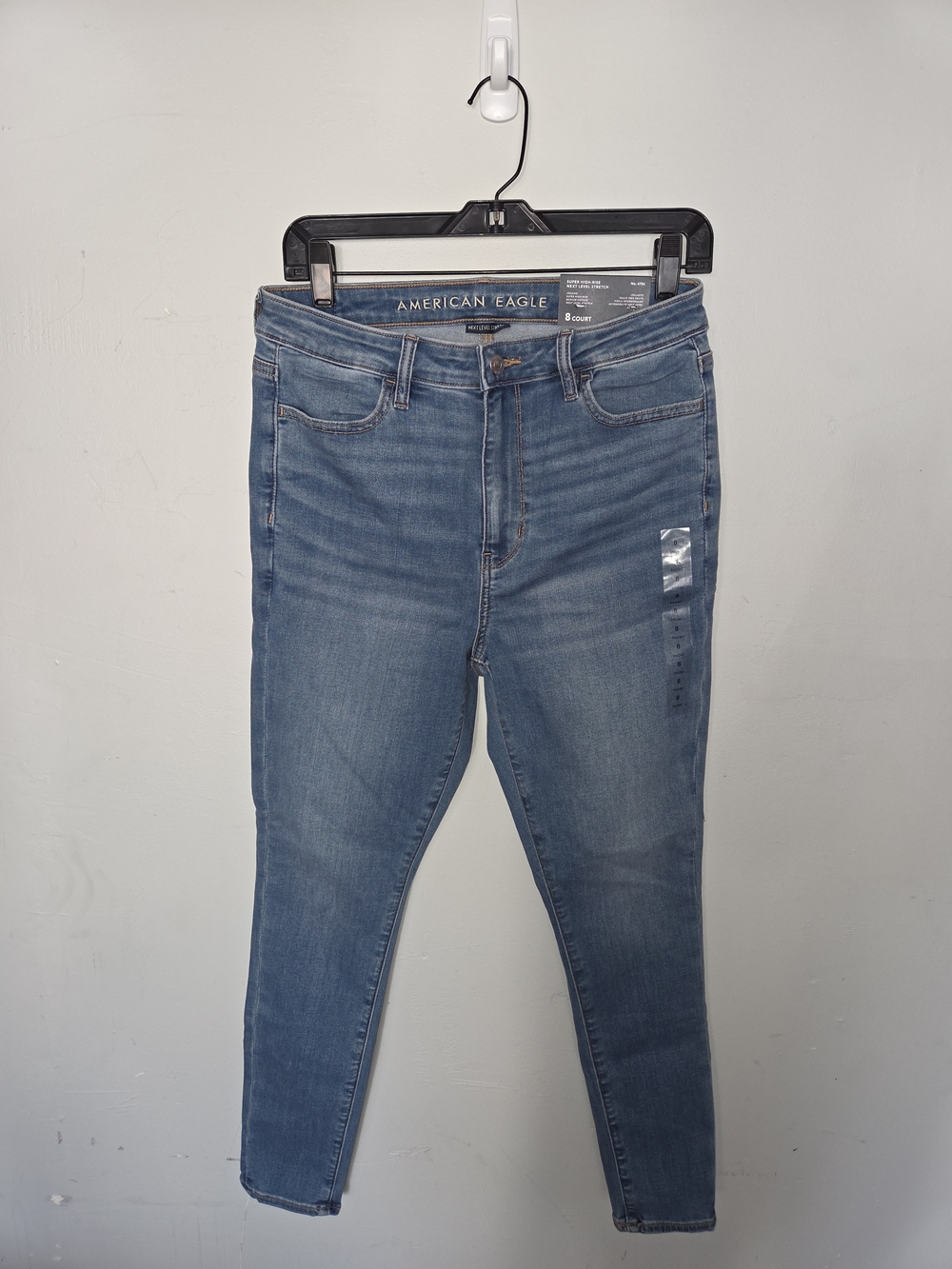 NWT American Eagle Super High Rise Next Level Stretch Jegging Size 8 Short